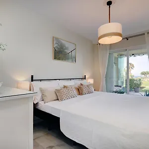  Apartamento La Cala Gorgeous 2 Bedroom With Stunning Gardens, Pools And Sea Views
